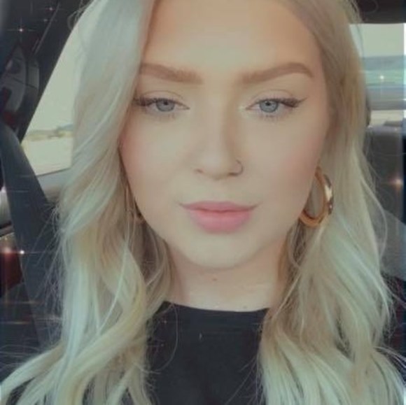 oliviagrayy_